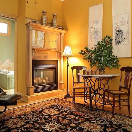Amethyst Inn Adamstown Экстерьер фото